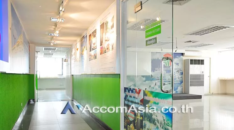  2  Office Space for rent and sale in Ratchadapisek ,Bangkok  at Amornphan 205 AA14490